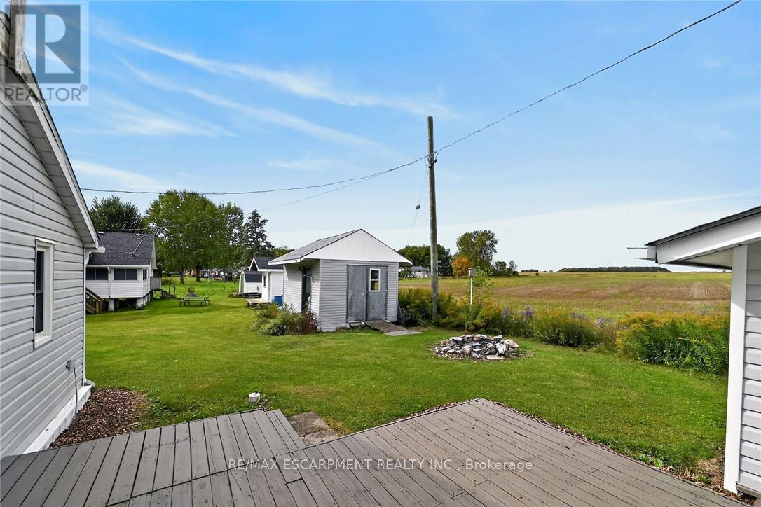 5 WILLOWAY LANE - 28