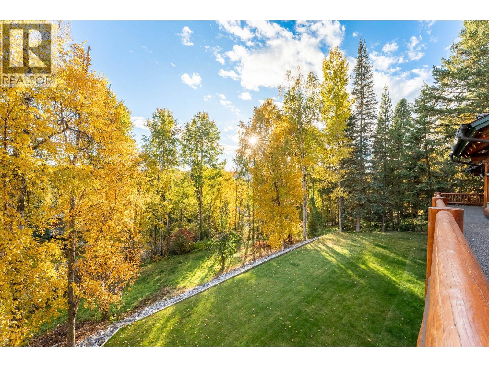 Photo 9 of 41 — 3698 MCLARTY CRESCENT · Prince George, BC