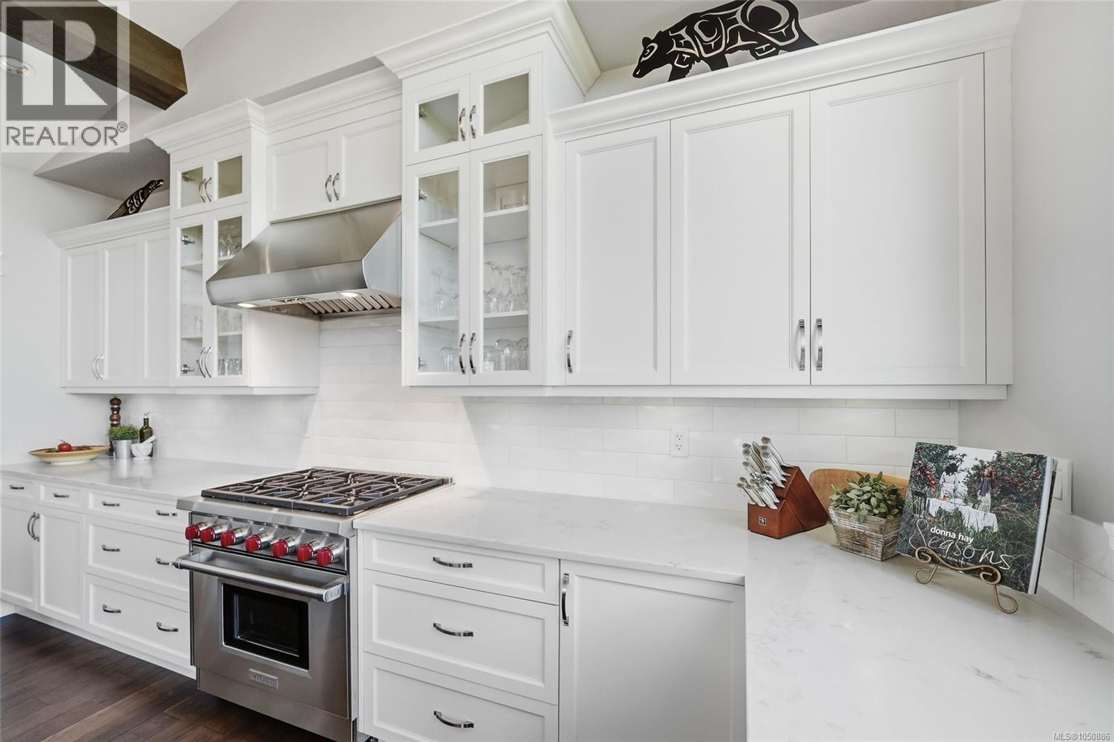 3495 Simmons Pl - Image 24