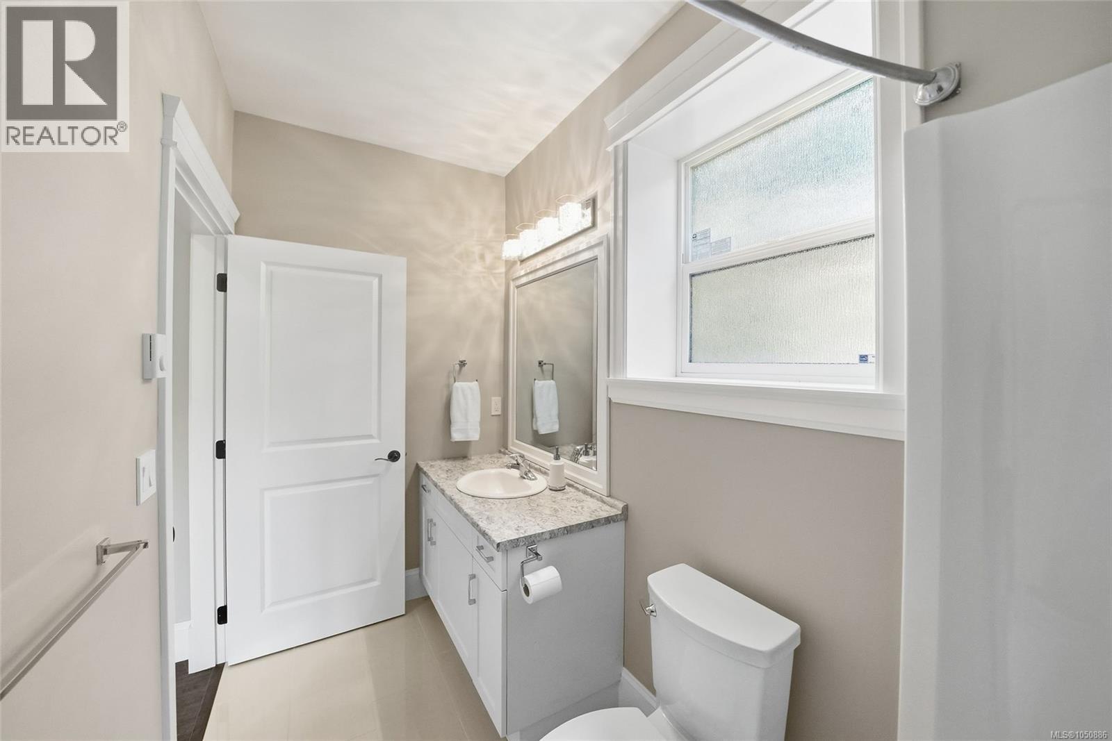 3495 Simmons Pl - 46