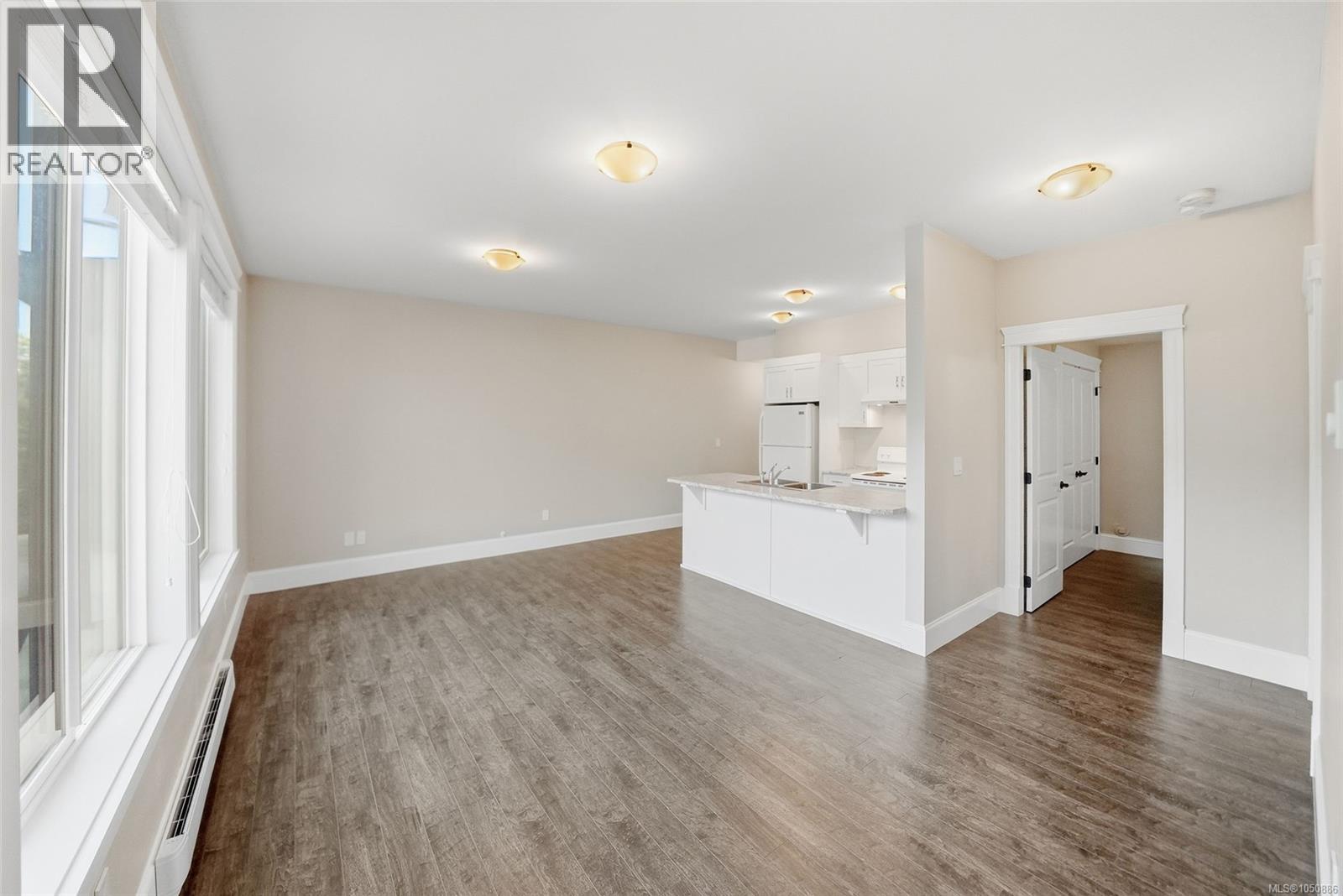 3495 Simmons Pl - 43