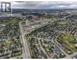 2119 Halifax Crescent NW - photo 27