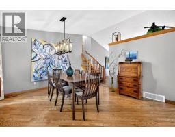Breakfast - 5 Sunset Crescent, Okotoks, AB T1S1M6 Photo 7