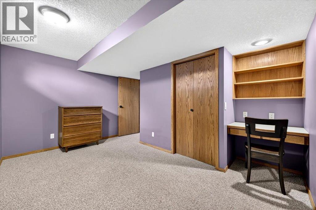 5 Sunset Crescent - Image 33