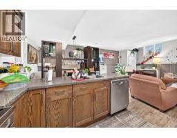5928 52 Avenue, Red Deer, AB T4N4K6 Photo 27