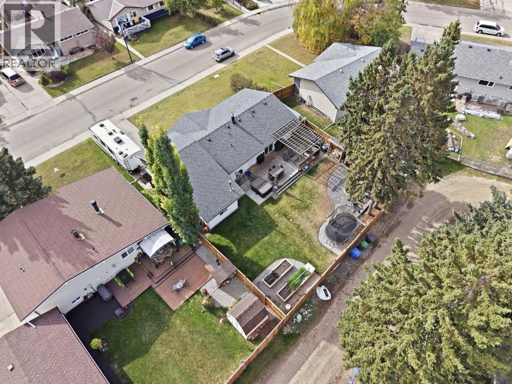 Listing photo – 37 Sherwood Crescent, Red Deer