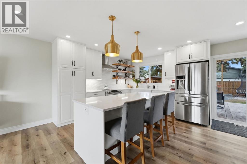 Listing photo – 37 Sherwood Crescent, Red Deer