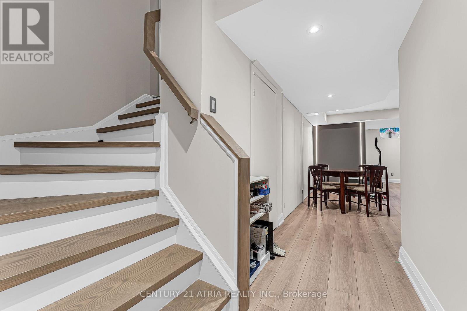 Photo 24 of 468 Kwapis Boulevard, Newmarket (Woodland Hill)