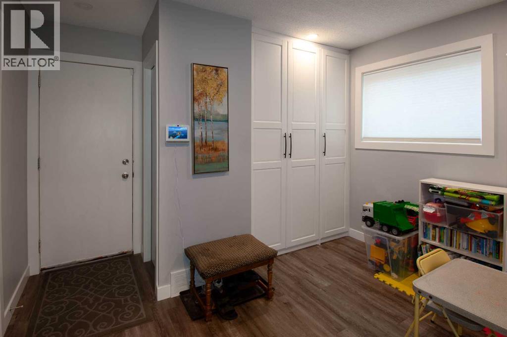 460 Hawkhill Place NW - Image 25