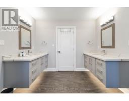 2849 Heardcreek Trail, London North, ON N6G0W1 Photo 28