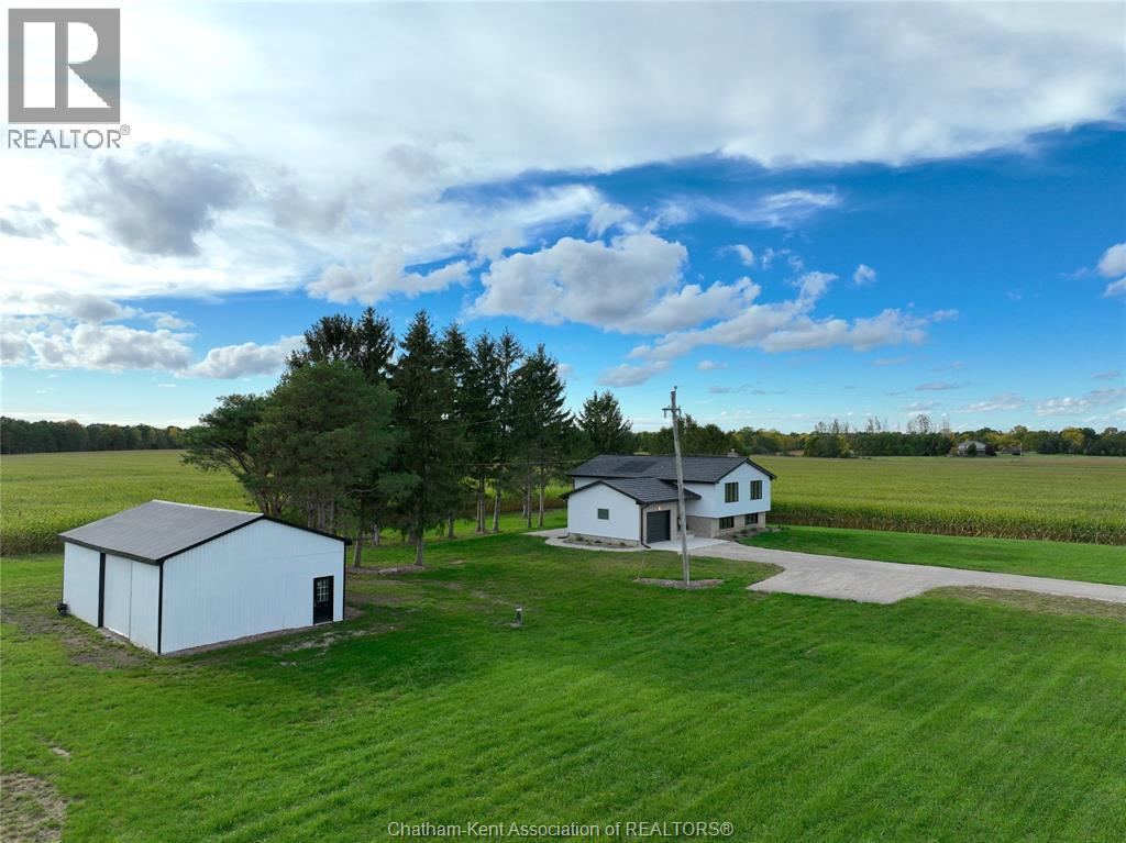 5385 Carriage ROAD - Image 36