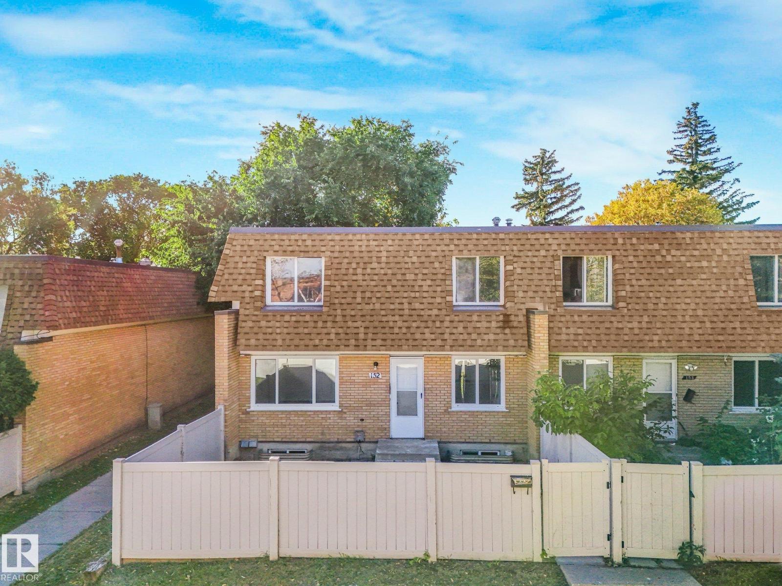 152 LONDONDERRY SQUARE SQ NW - 30