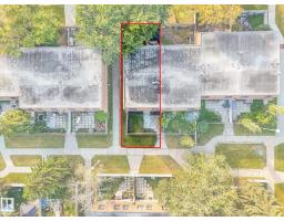 152 Londonderry Square Sq Nw, Edmonton, AB T5C3C4 Photo 32