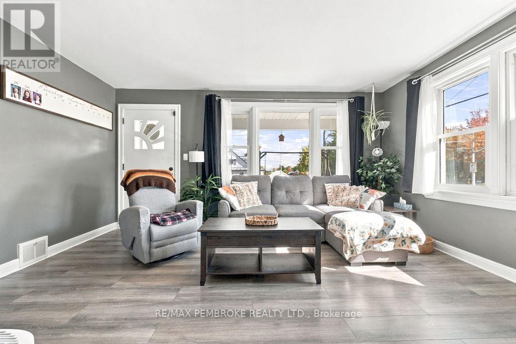 53 DORAN STREET - Image 17