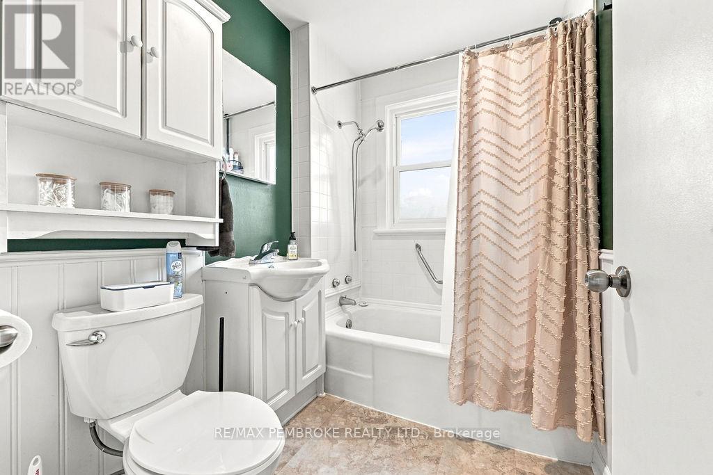 53 DORAN STREET - Image 25