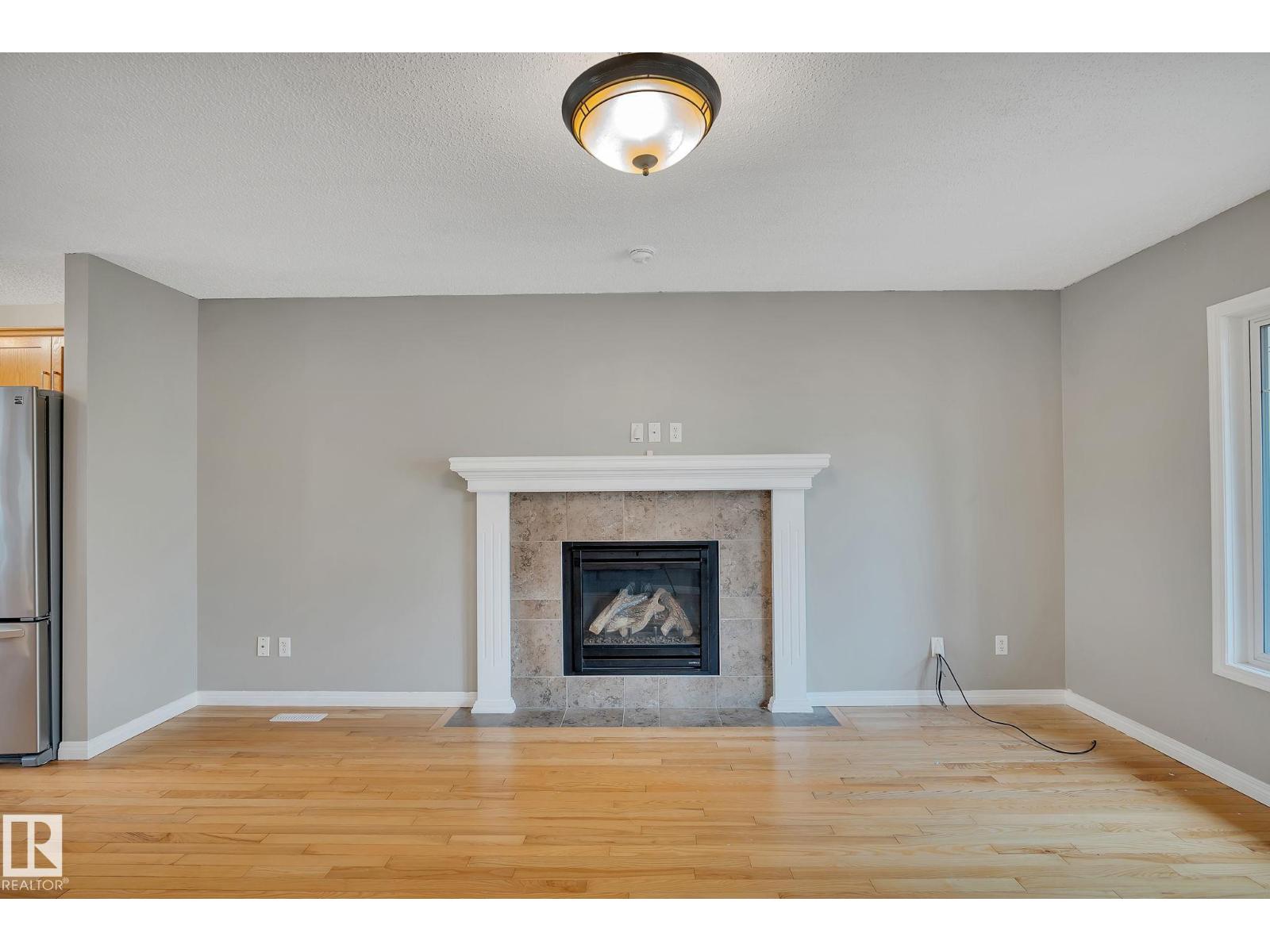 14771 141 ST NW - 12