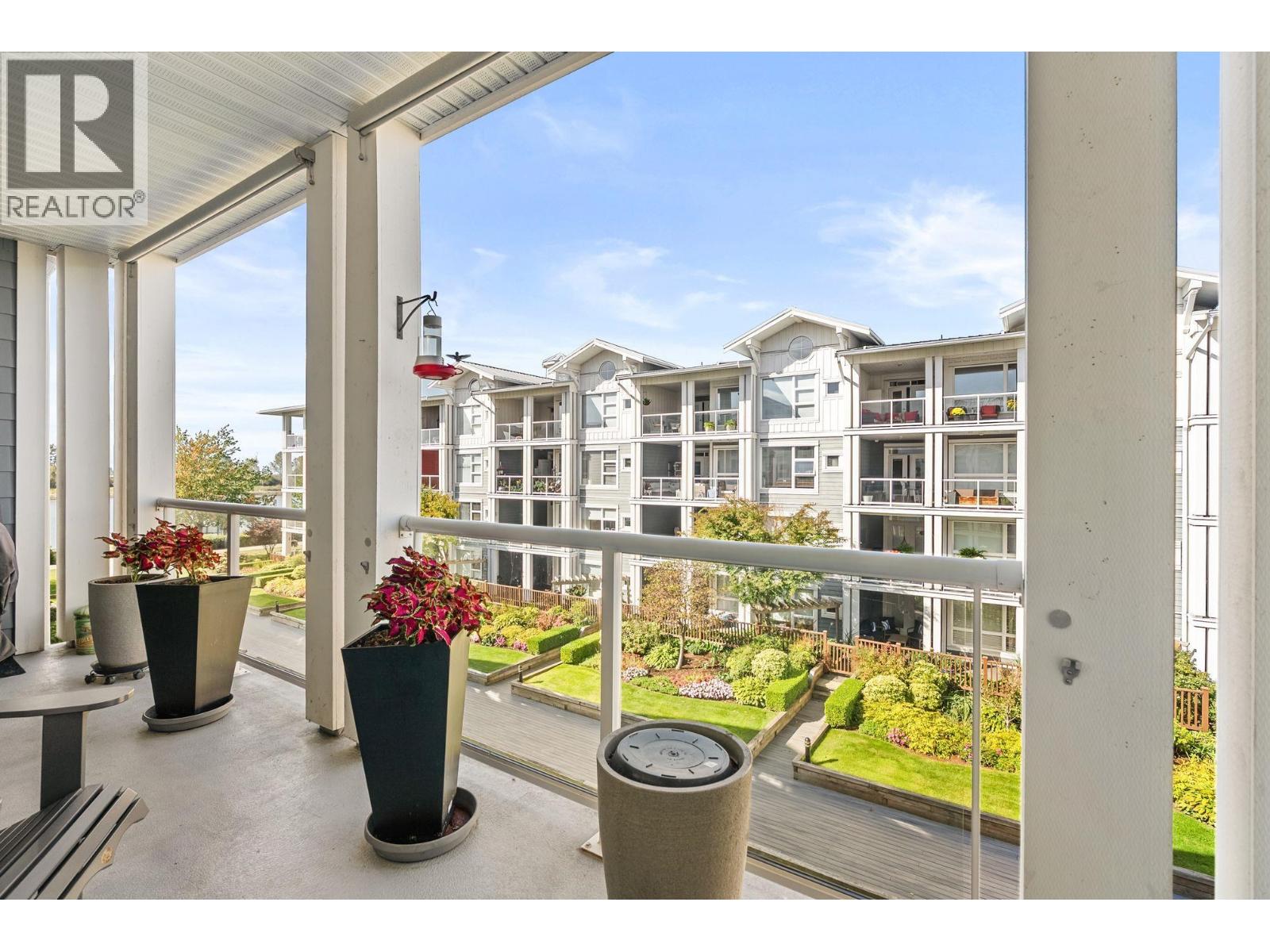 Photo of 315 4600 WESTWATER DRIVE 29