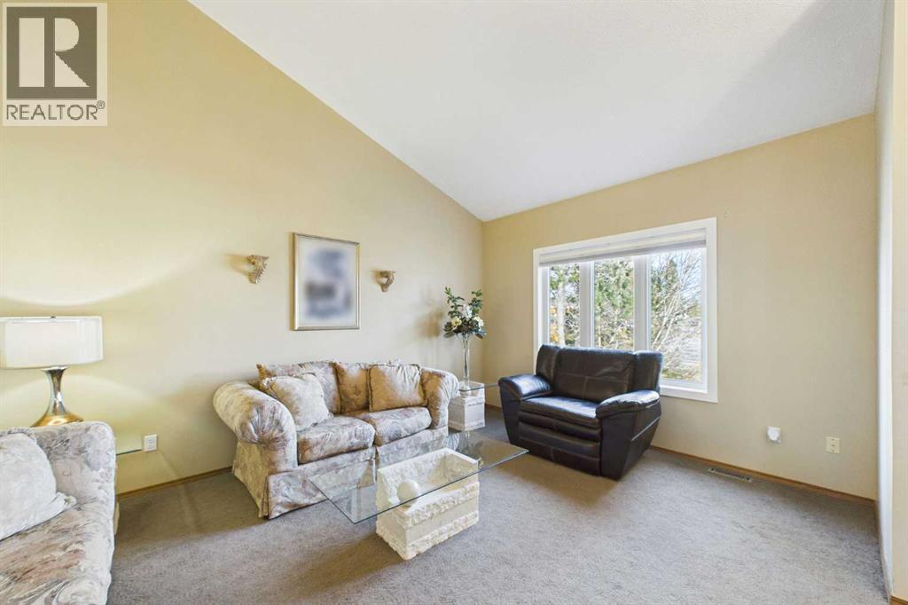 Listing photo – 222 Davison Drive, Red Deer