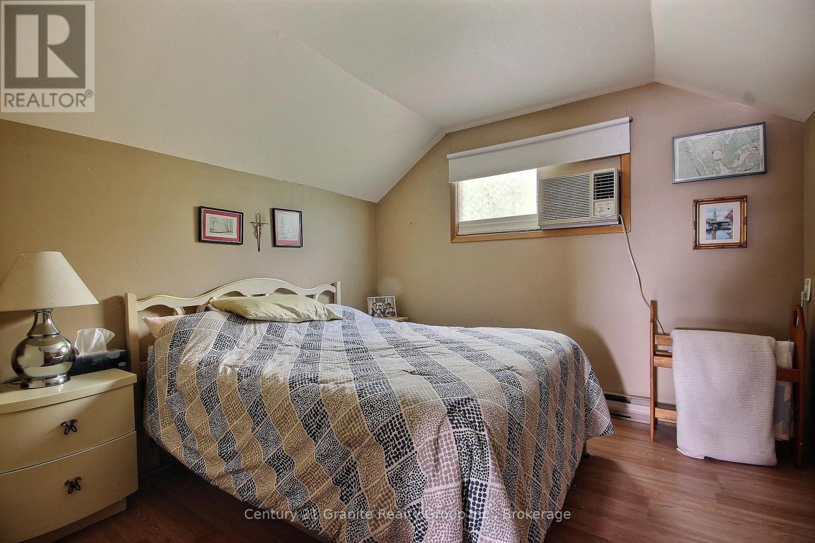 1051 HALLS LAKE ROAD - Image 13