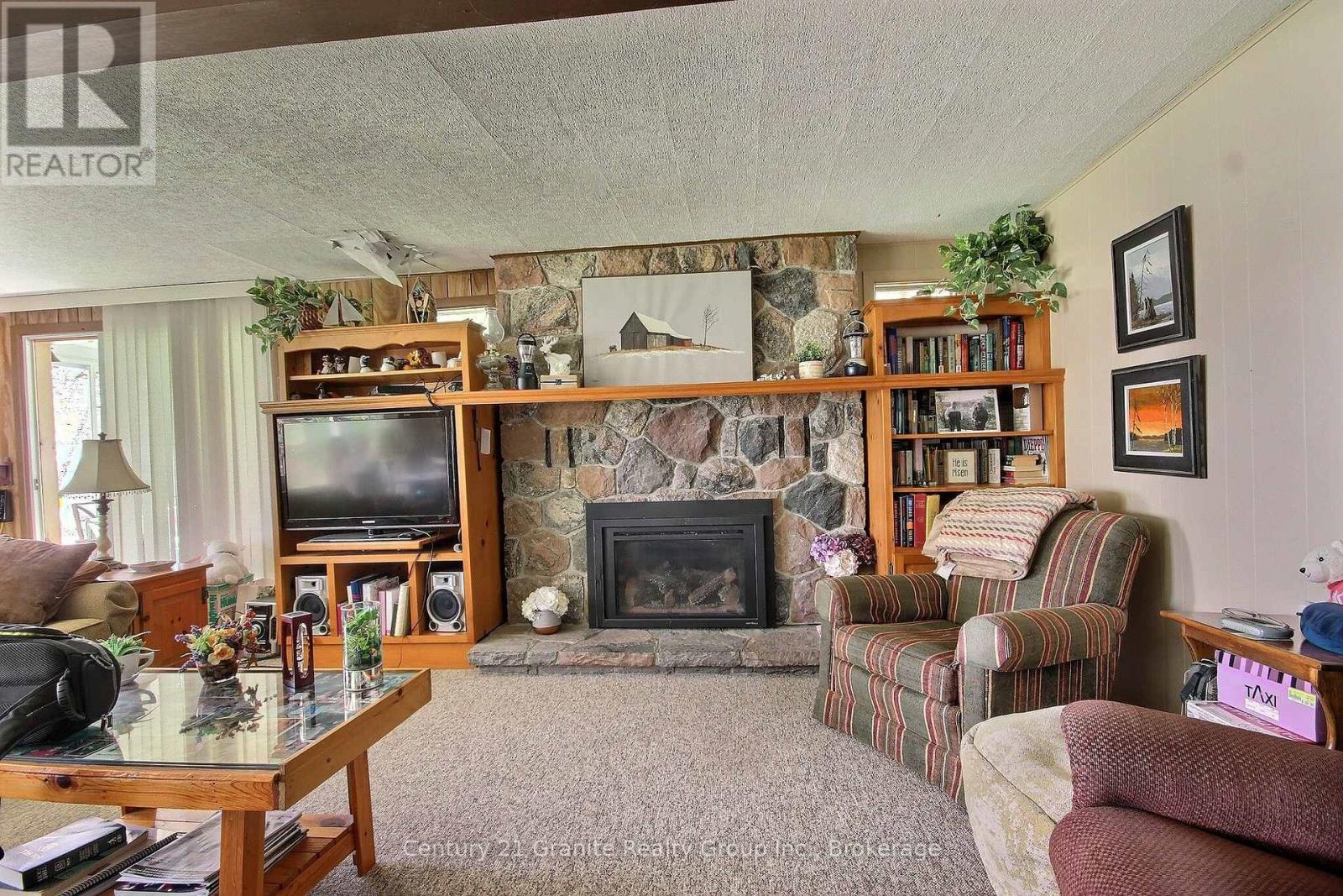 1051 HALLS LAKE ROAD - Image 6