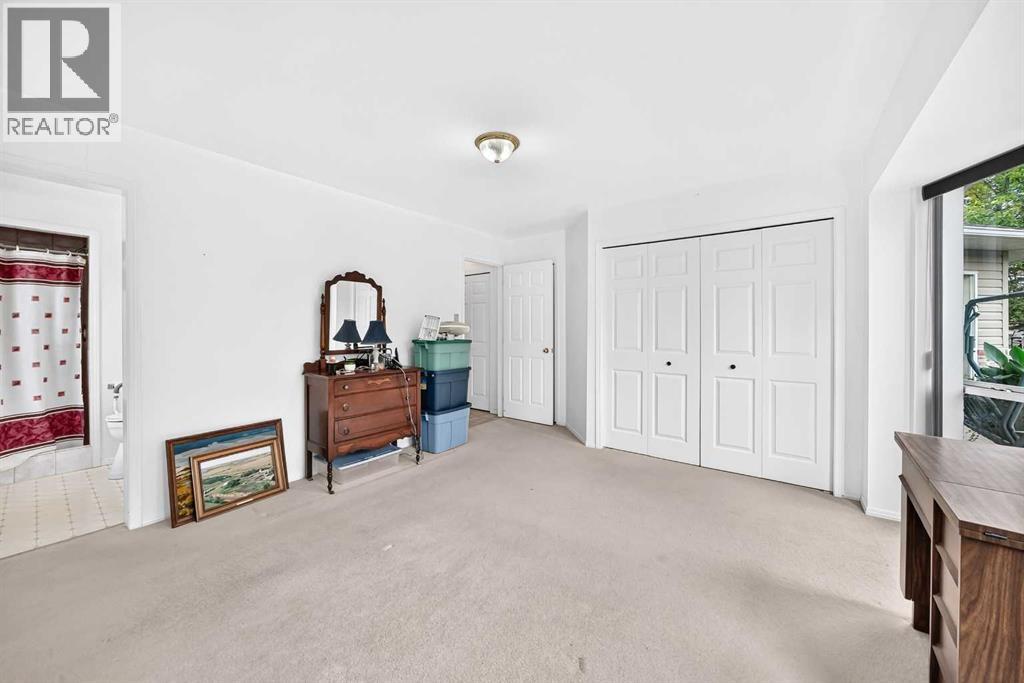 6, 6500 40 Avenue - 18