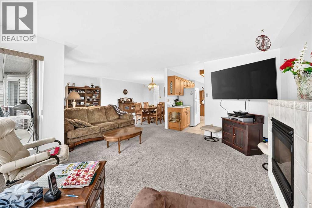 6, 6500 40 Avenue - 15