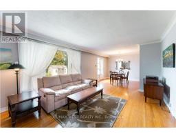 Family room - 38 Albacore Crescent, Toronto, ON M1H2L3 Photo 8