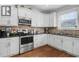 4pc Bathroom - 2 Baywater Cape, Airdrie, AB T4B0B3 Photo 9