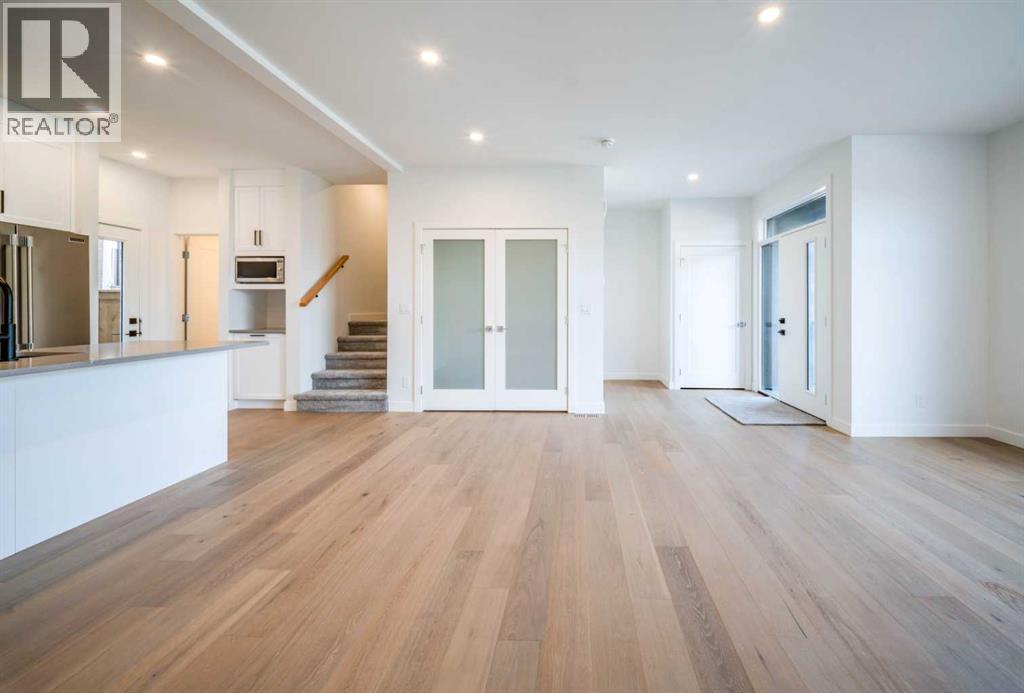 755 Centre Avenue NE - Image 3