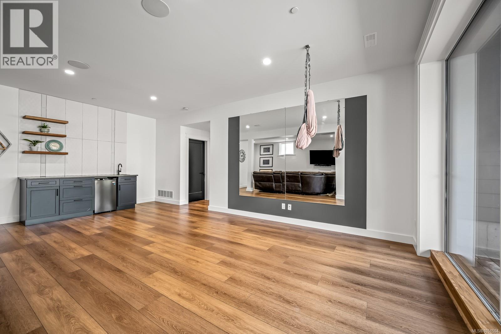 1586 Crown Isle Blvd - 43