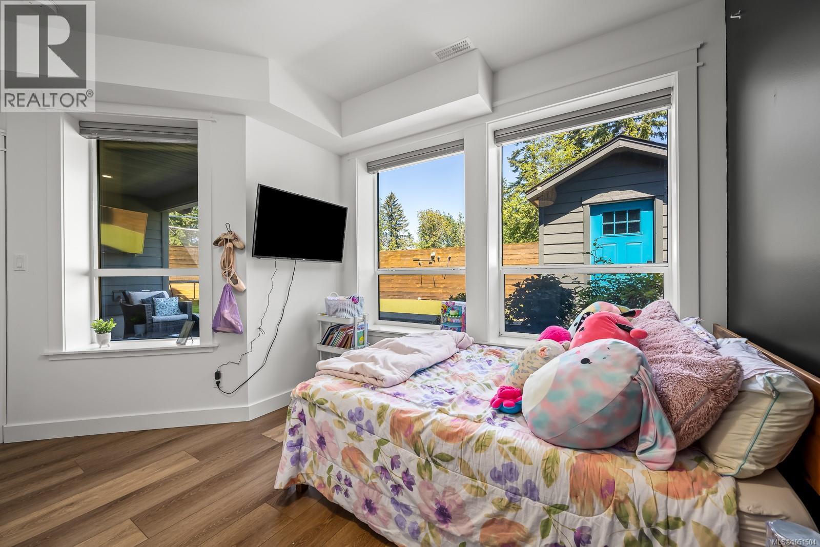 1586 Crown Isle Blvd - 46