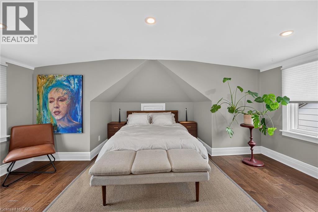 28 Baker Street — photo 33