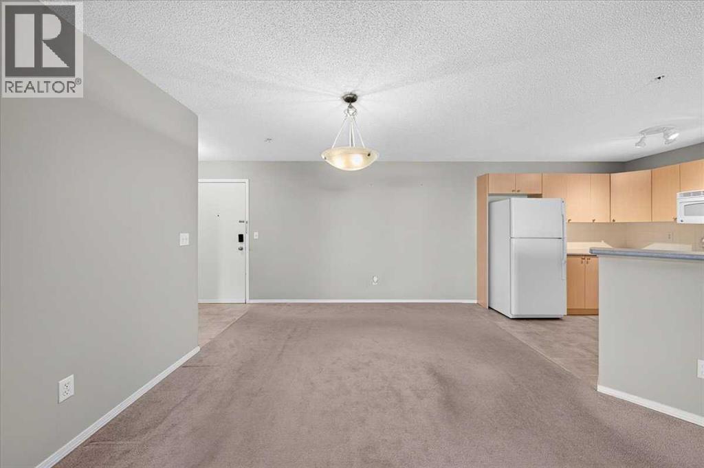 #142 428 Chaparral Ravine View SE - Image 4