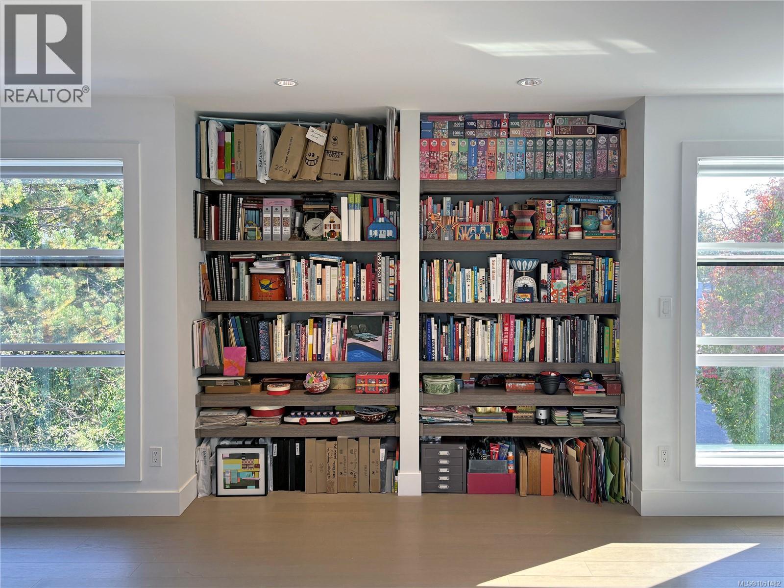 #104 3999 Cedar Hill Rd - Image 21