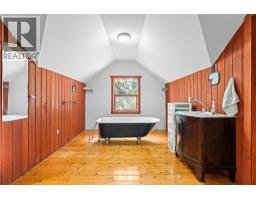 218 Anderson Road, Enderby, BC V0E1V4 Photo 37