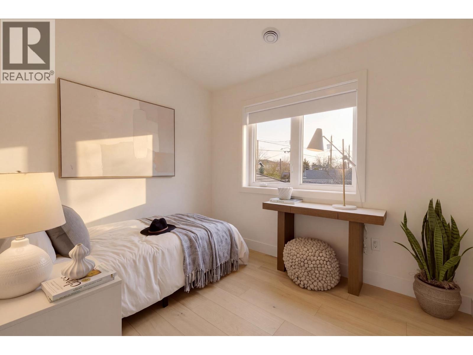 3 Bed, 3 Bath House for Sale in Vancouver – 2 2539 GRANT STREET, Vancouver – MLS# R3172091 - Image 19