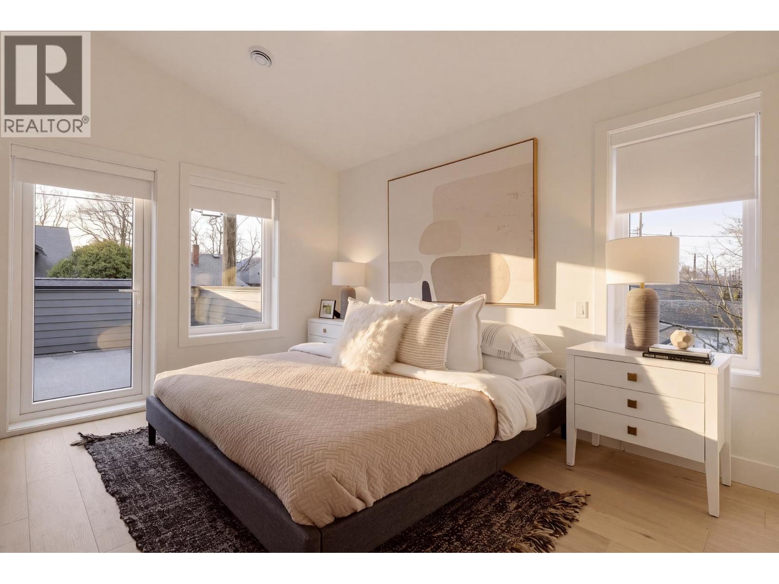 3 Bed, 3 Bath House for Sale in Vancouver – 2 2539 GRANT STREET, Vancouver – MLS# R3172091 - Image 22