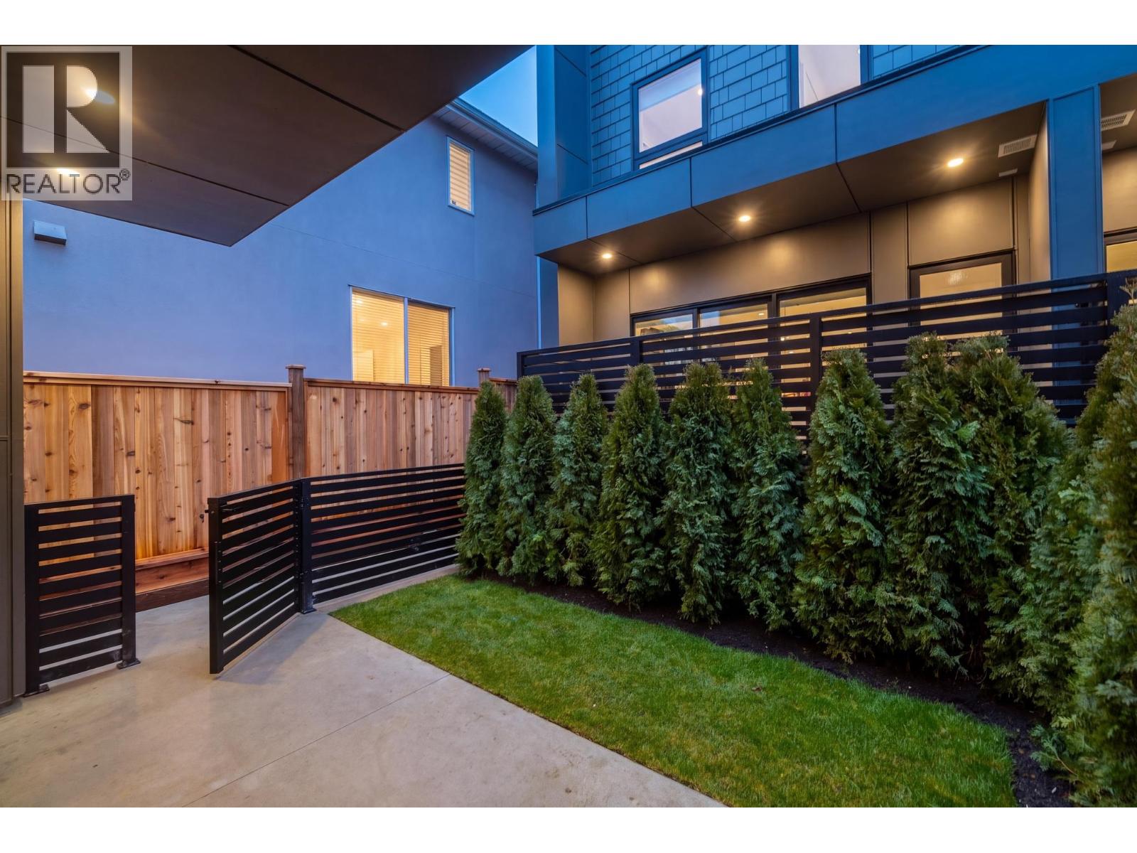 3 Bed, 3 Bath House for Sale in Vancouver – 2 2539 GRANT STREET, Vancouver – MLS# R3172091 - Image 28