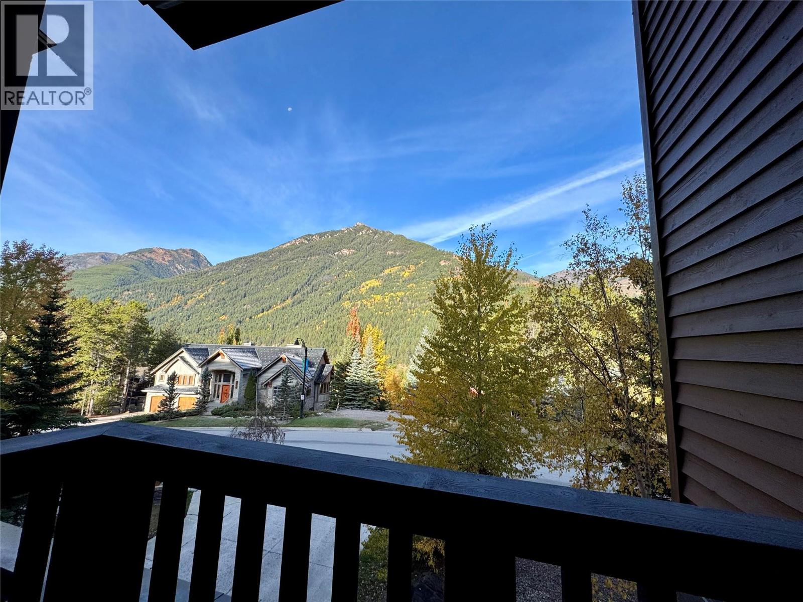 #106 2064 Summit Drive - 7