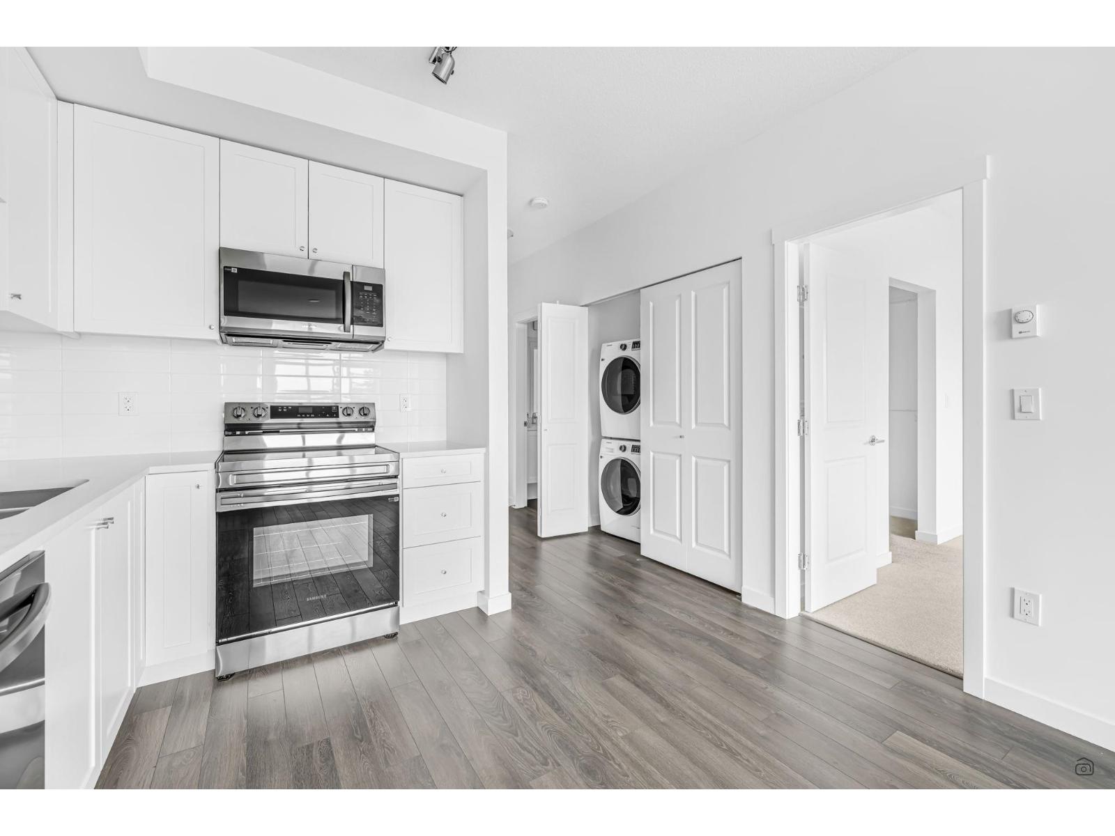 3 Bed, 1 Bath House for Rent in Surrey – 4F 15738 85 AVENUE, Surrey – MLS# R3172100 - Image 7