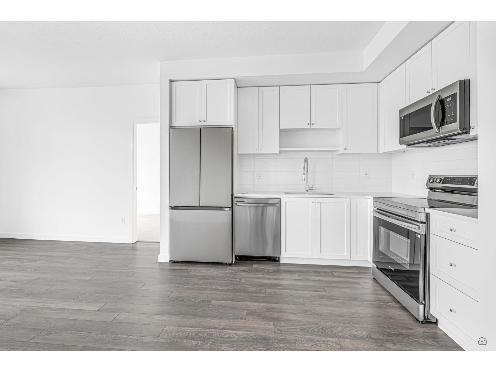 3 Bed, 1 Bath House for Rent in Surrey – 4F 15738 85 AVENUE, Surrey – MLS# R3172100 - Image 9