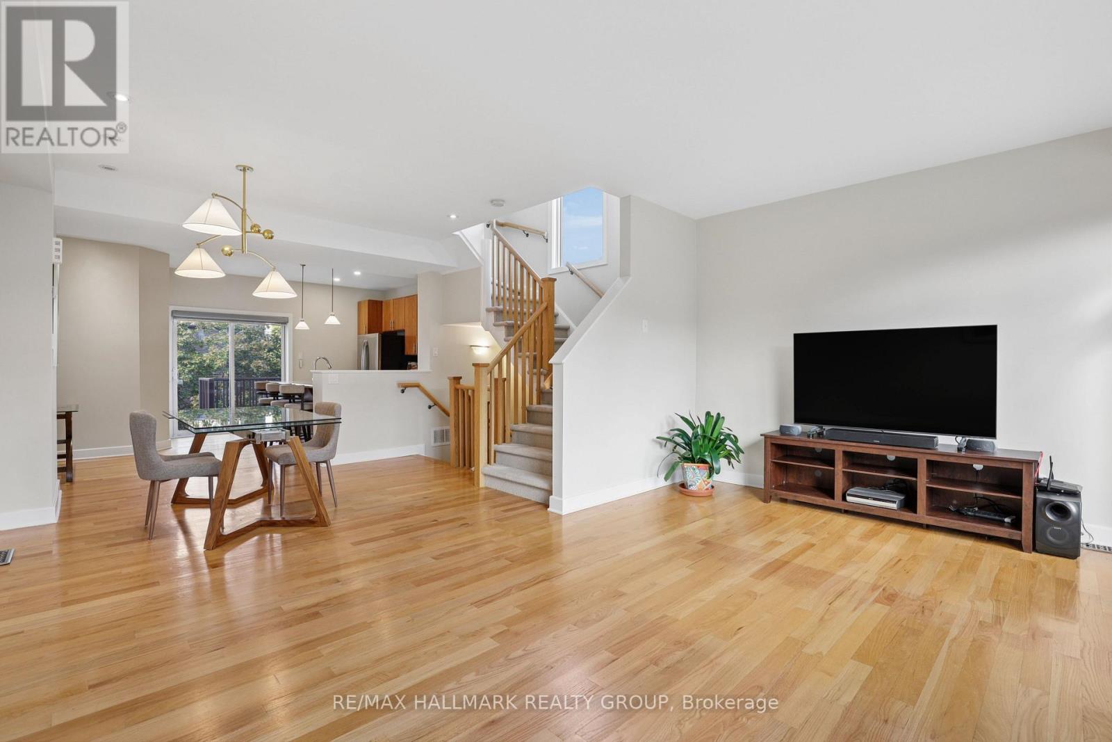 2nd Floor - Living/Dining