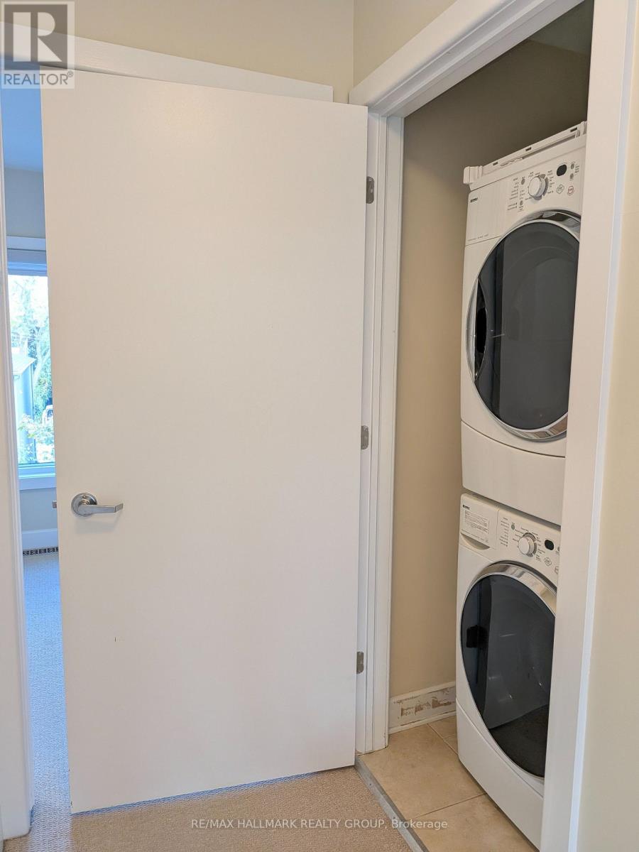 3rd Floor - Laundry Closet