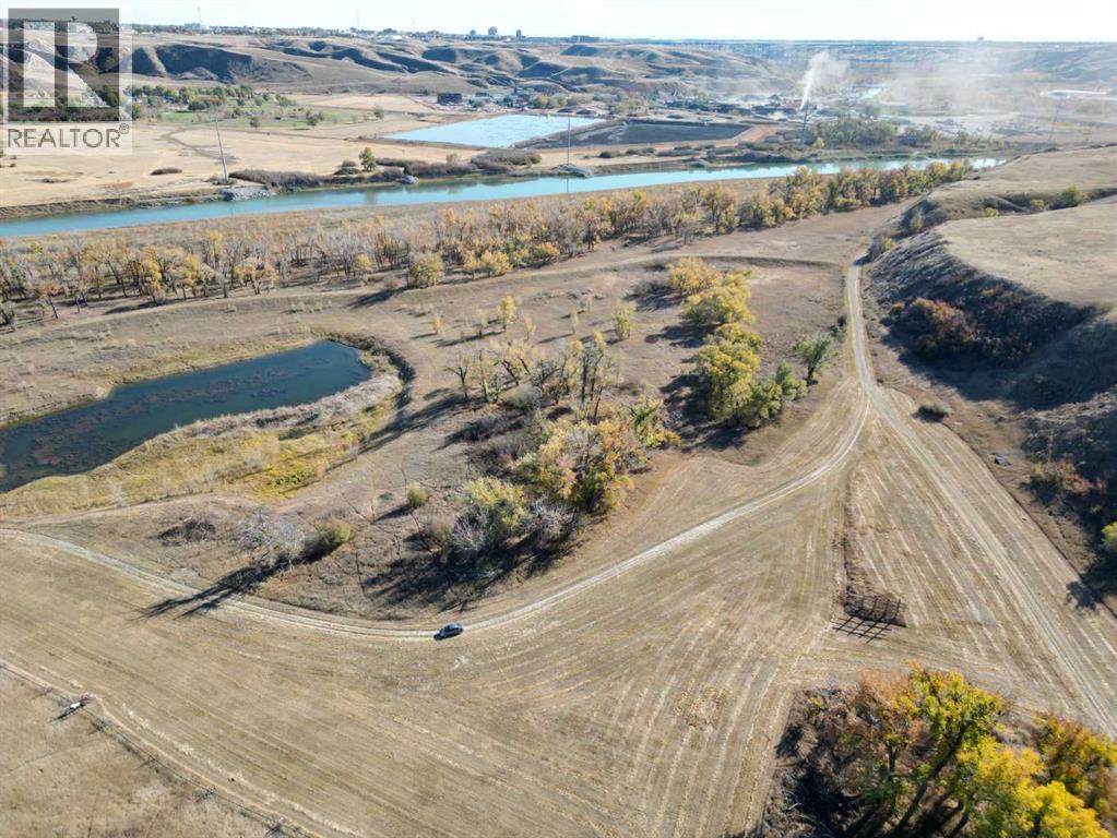 Photo of 221036 TWP RD 9-1A Township, Rural Lethbridge County