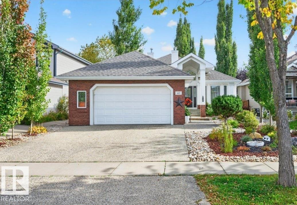 Photo of 41 North Ridge DR, St. Albert