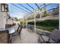 205 Merlin Court, Kelowna, BC V1V1N2 Photo 24