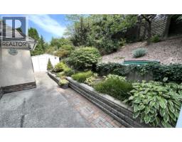 205 Merlin Court, Kelowna, BC V1V1N2 Photo 45