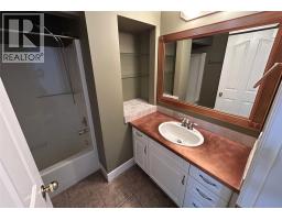 205 Merlin Court, Kelowna, BC V1V1N2 Photo 55
