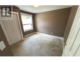 205 Merlin Court, Kelowna, BC V1V1N2 Photo 54