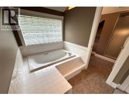 205 Merlin Court, Kelowna, BC V1V1N2 Photo 67